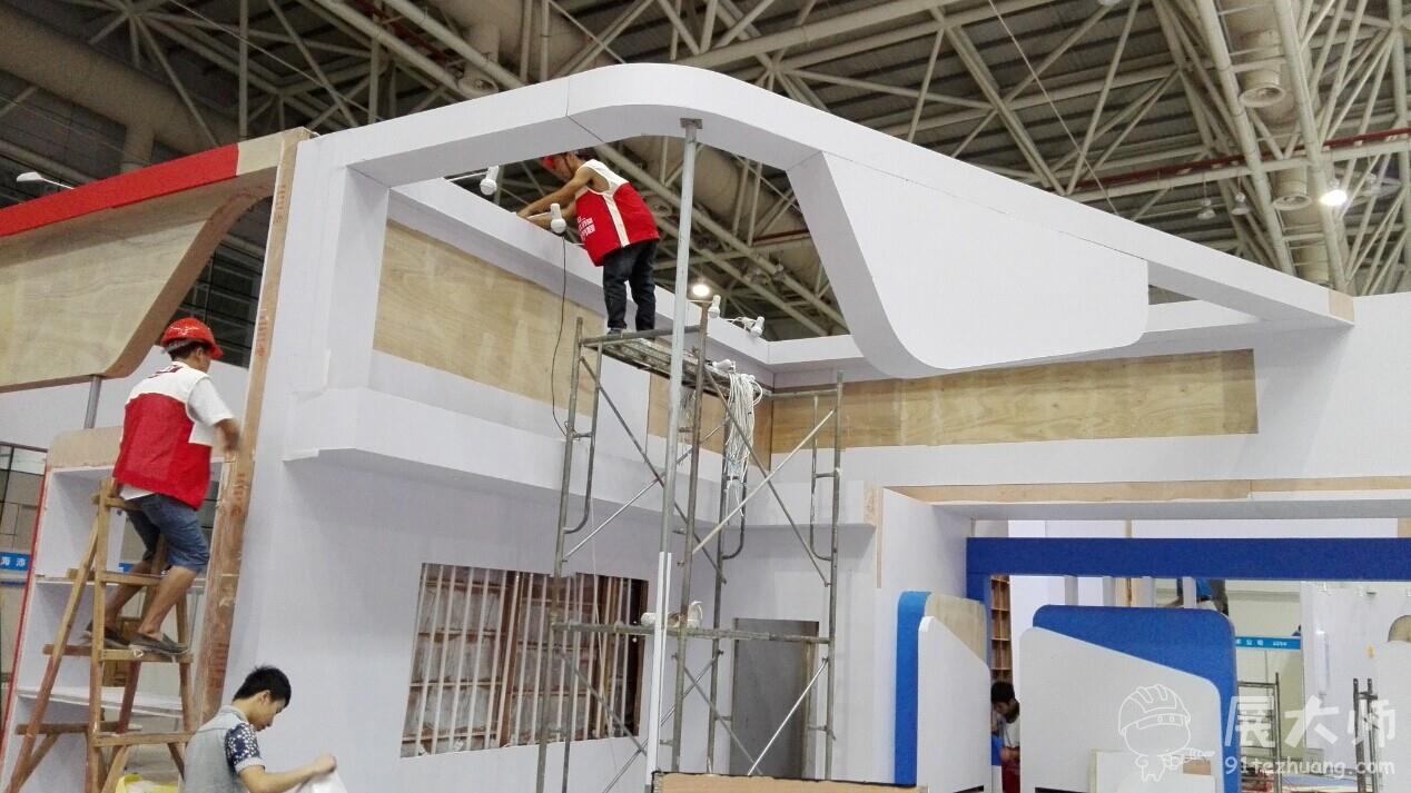 現場搭建